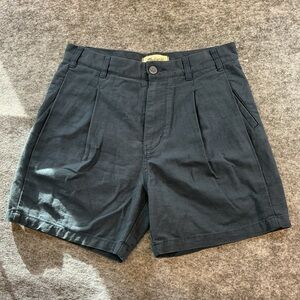 Madewell Men’s Classic Minimalist Black Pleated Casual Shorts Size 29